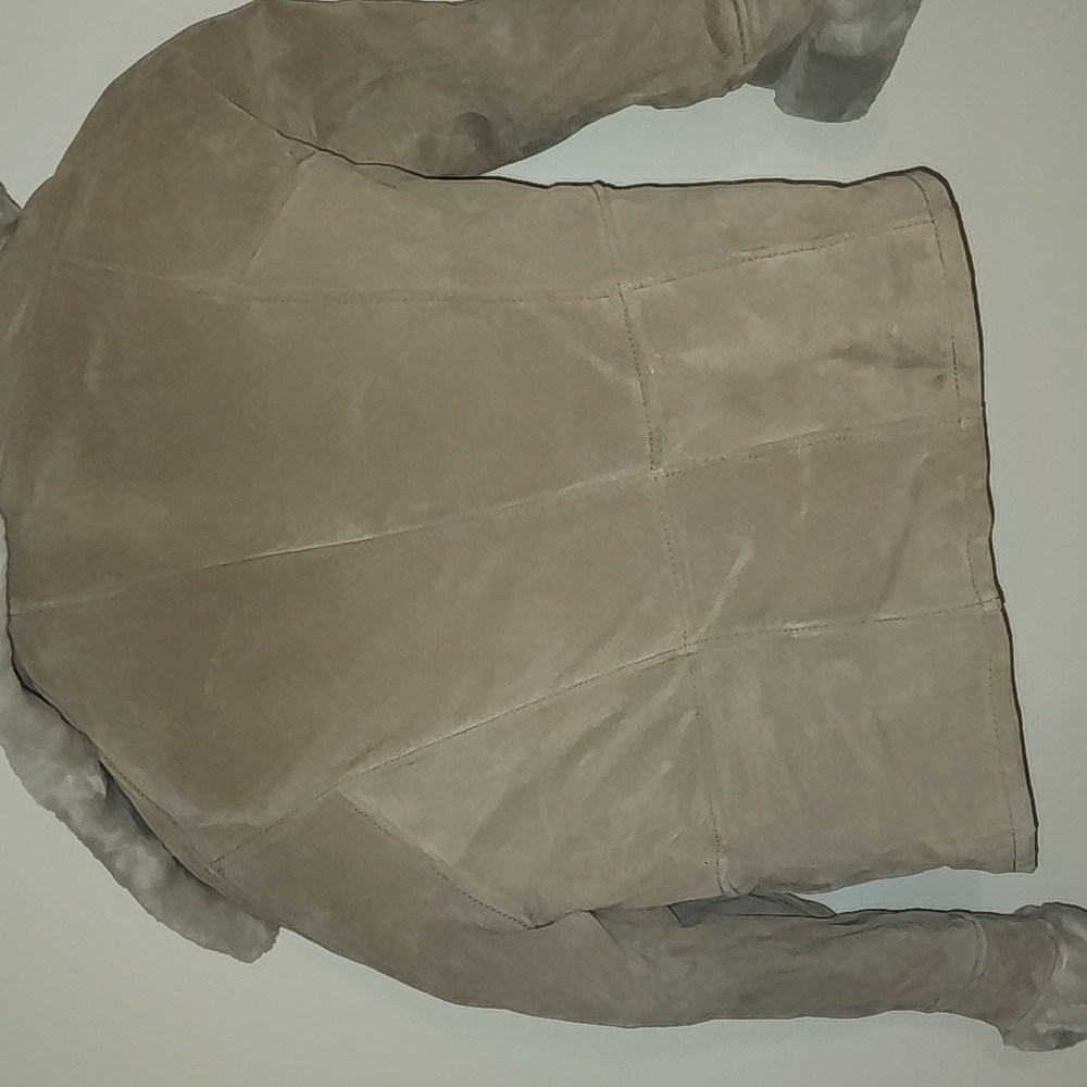 Leather Jacket - Picture 3 of 5